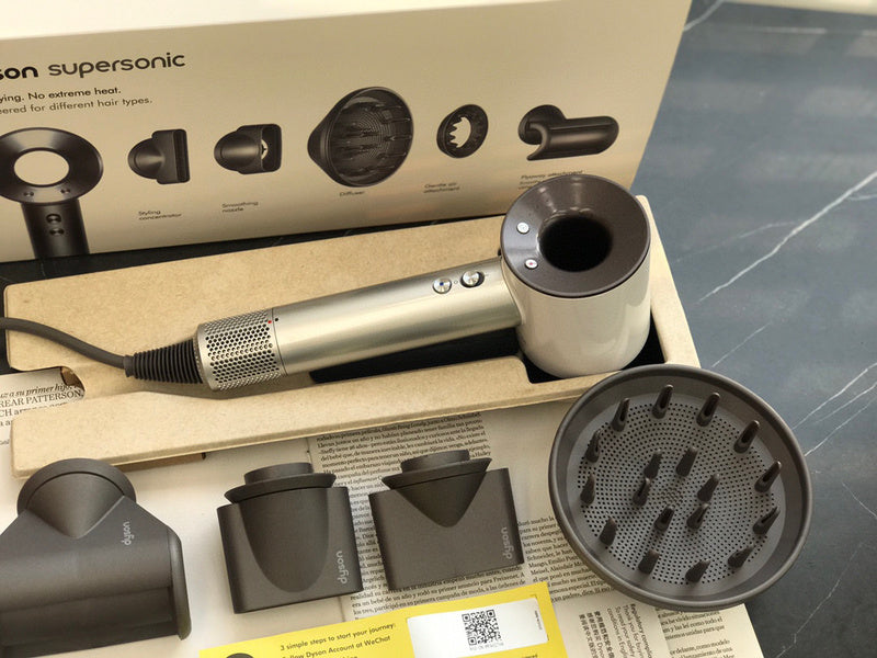 Dyson Supersonic HD 08 Sliver/White