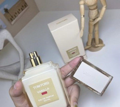 Tomford Vanilla Sex EDP 100ML Women And Men (541)