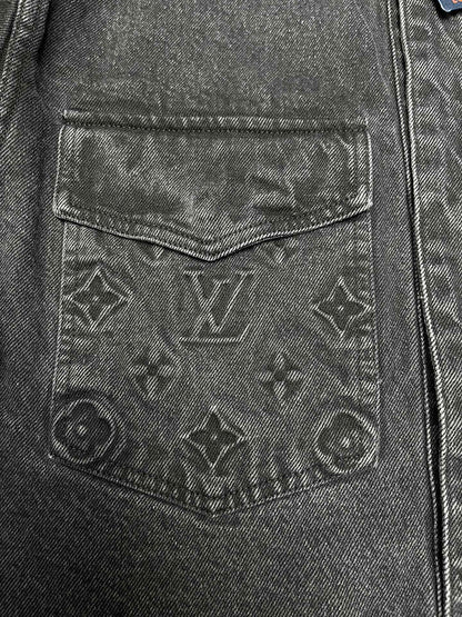 LV Jacket 102708