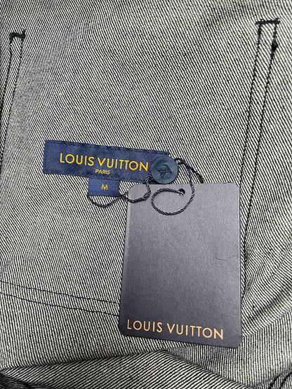 LV Shirt 110801