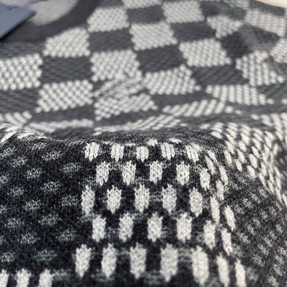 LV Shirt 1115014