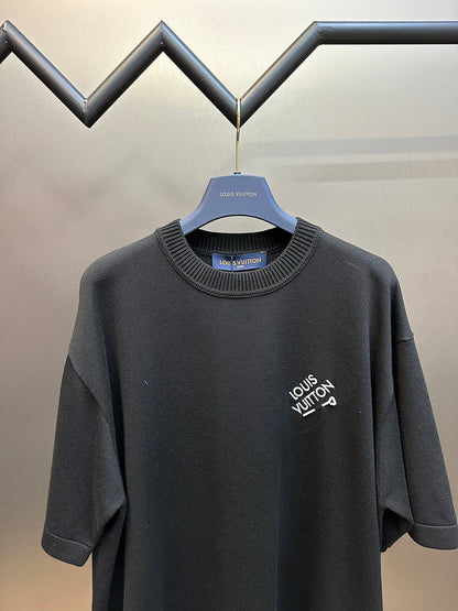 LV T-shirt 122328