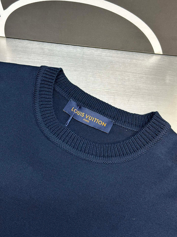 LV T-shirt 122329
