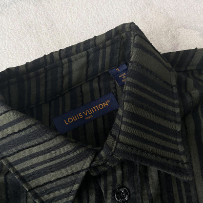 LV shirts 041013